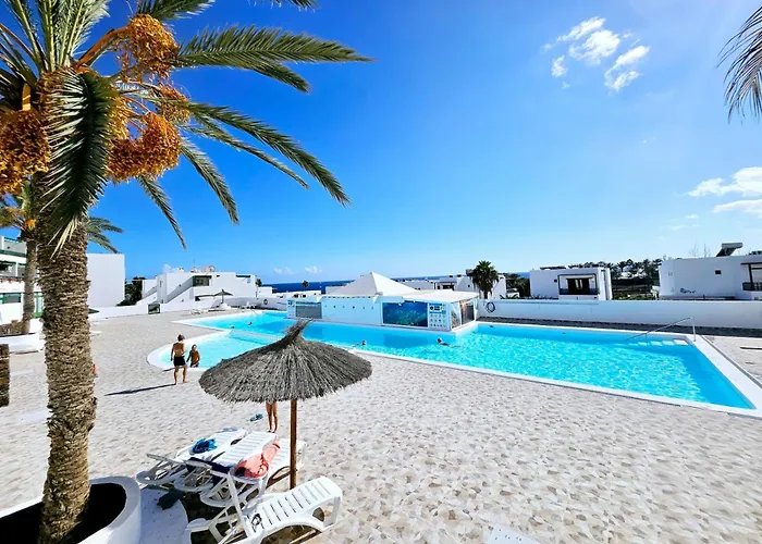 Azul Tuscan Playa Y Piscina * Costa Teguise