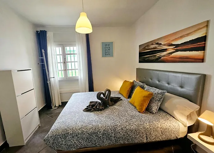 Azul Tuscan Playa Y Piscina Daire Costa Teguise